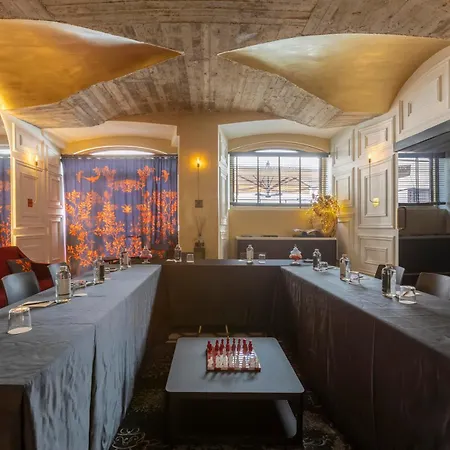 Roma Luxus Hotel-2
